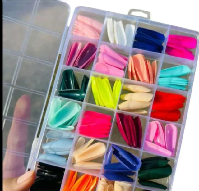 576 nails box
